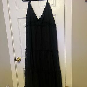 ARULA Black Maxi Dress